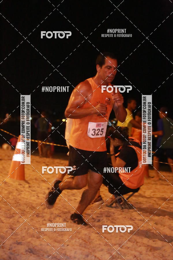 Buy your photos of the eventNIGHT RUN ICARA� BEACH - 6� EDI��O - NITER�I RJ on Fotop