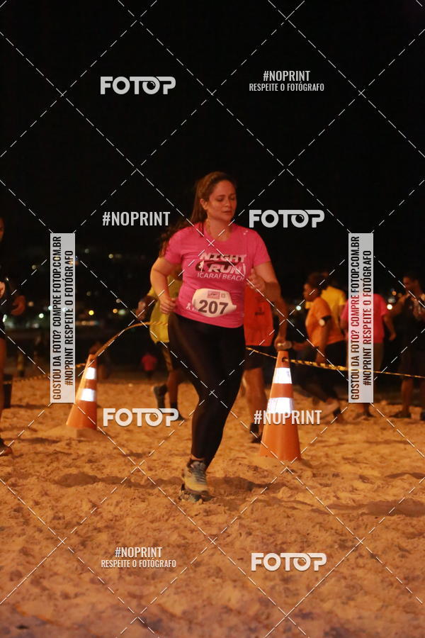 Buy your photos of the eventNIGHT RUN ICARA� BEACH - 6� EDI��O - NITER�I RJ on Fotop