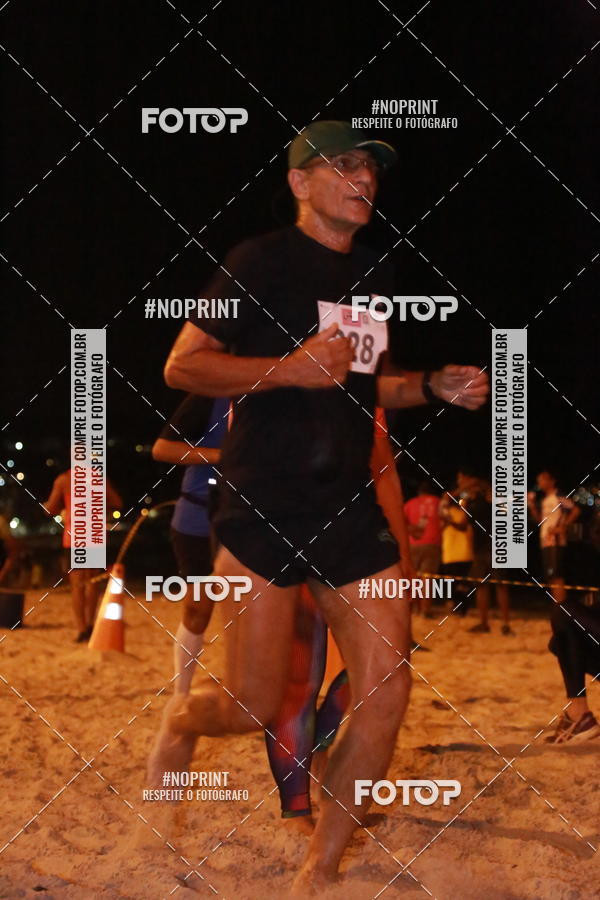 Buy your photos of the eventNIGHT RUN ICARA� BEACH - 6� EDI��O - NITER�I RJ on Fotop