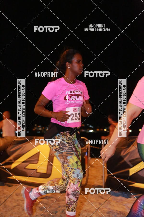 Buy your photos of the eventNIGHT RUN ICARA� BEACH - 6� EDI��O - NITER�I RJ on Fotop