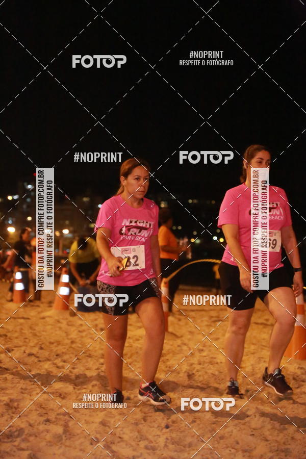 Buy your photos of the eventNIGHT RUN ICARA� BEACH - 6� EDI��O - NITER�I RJ on Fotop