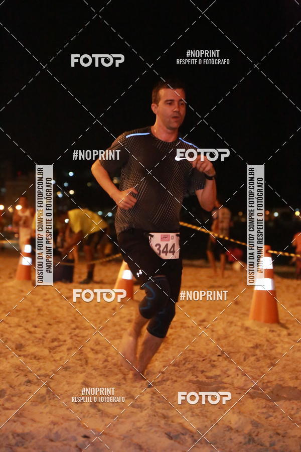 Buy your photos of the eventNIGHT RUN ICARA� BEACH - 6� EDI��O - NITER�I RJ on Fotop