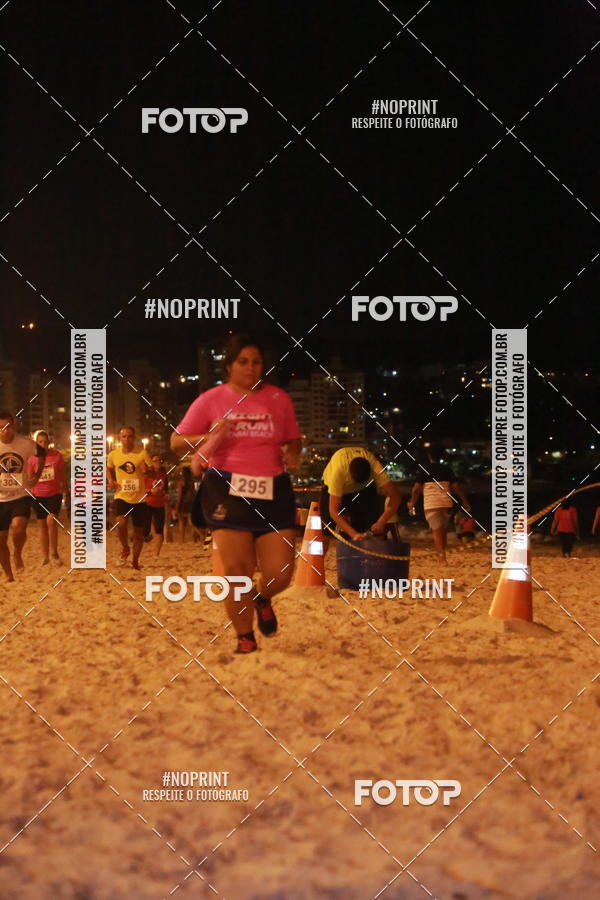 Buy your photos of the eventNIGHT RUN ICARA� BEACH - 6� EDI��O - NITER�I RJ on Fotop