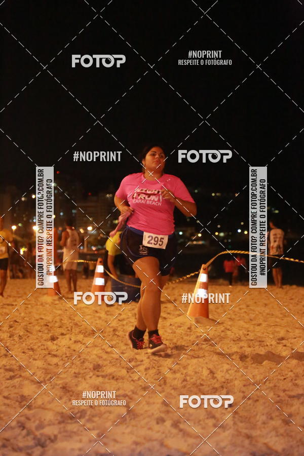 Buy your photos of the eventNIGHT RUN ICARA� BEACH - 6� EDI��O - NITER�I RJ on Fotop