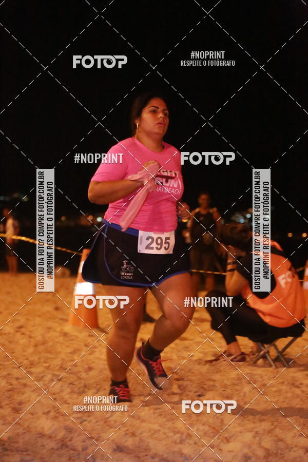 Buy your photos of the eventNIGHT RUN ICARA� BEACH - 6� EDI��O - NITER�I RJ on Fotop