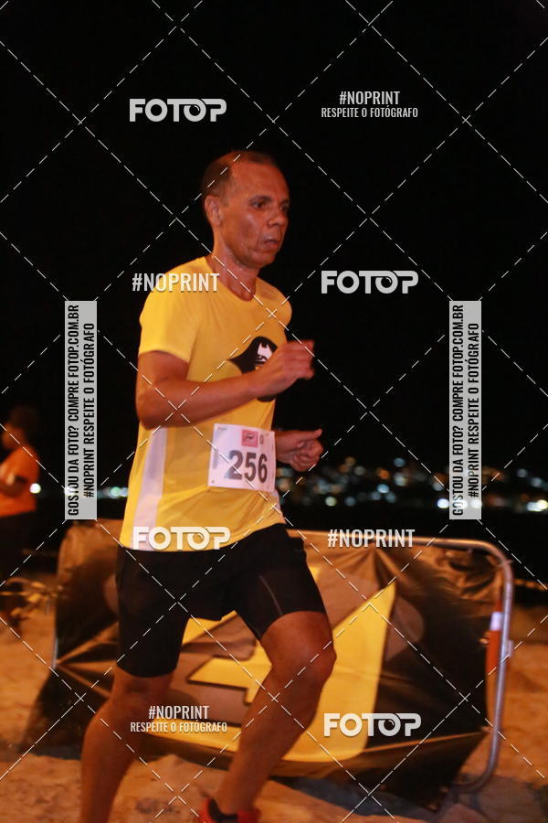 Buy your photos of the eventNIGHT RUN ICARA� BEACH - 6� EDI��O - NITER�I RJ on Fotop