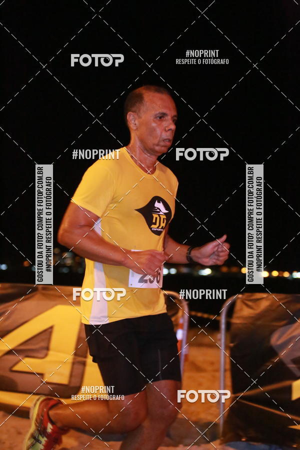 Buy your photos of the eventNIGHT RUN ICARA� BEACH - 6� EDI��O - NITER�I RJ on Fotop