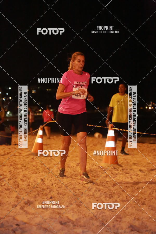 Buy your photos of the eventNIGHT RUN ICARA� BEACH - 6� EDI��O - NITER�I RJ on Fotop