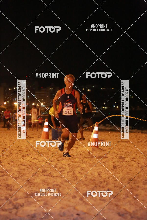 Buy your photos of the eventNIGHT RUN ICARA� BEACH - 6� EDI��O - NITER�I RJ on Fotop