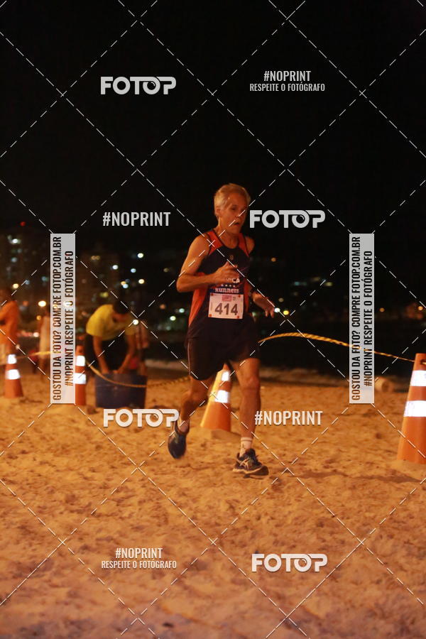 Buy your photos of the eventNIGHT RUN ICARA� BEACH - 6� EDI��O - NITER�I RJ on Fotop