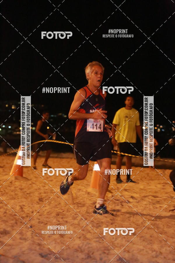 Buy your photos of the eventNIGHT RUN ICARA� BEACH - 6� EDI��O - NITER�I RJ on Fotop