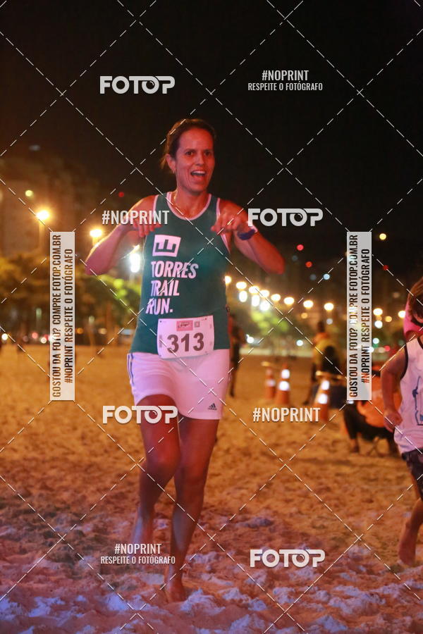Buy your photos of the eventNIGHT RUN ICARA� BEACH - 6� EDI��O - NITER�I RJ on Fotop