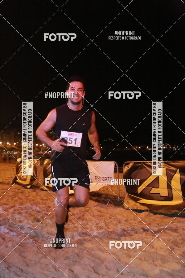 Buy your photos of the eventNIGHT RUN ICARA� BEACH - 6� EDI��O - NITER�I RJ on Fotop