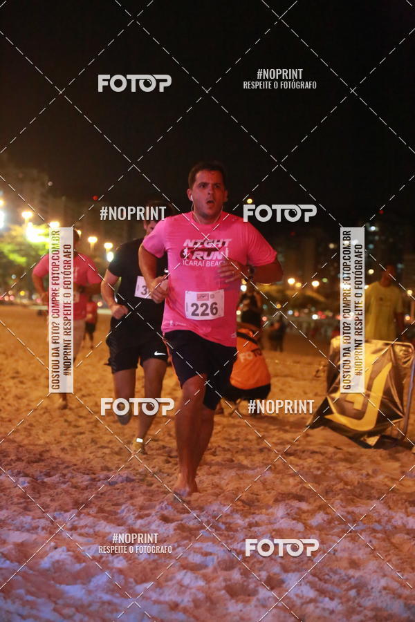 Achetez vos photos de l'�v�nementNIGHT RUN ICARA� BEACH - 6� EDI��O - NITER�I RJ sur Fotop