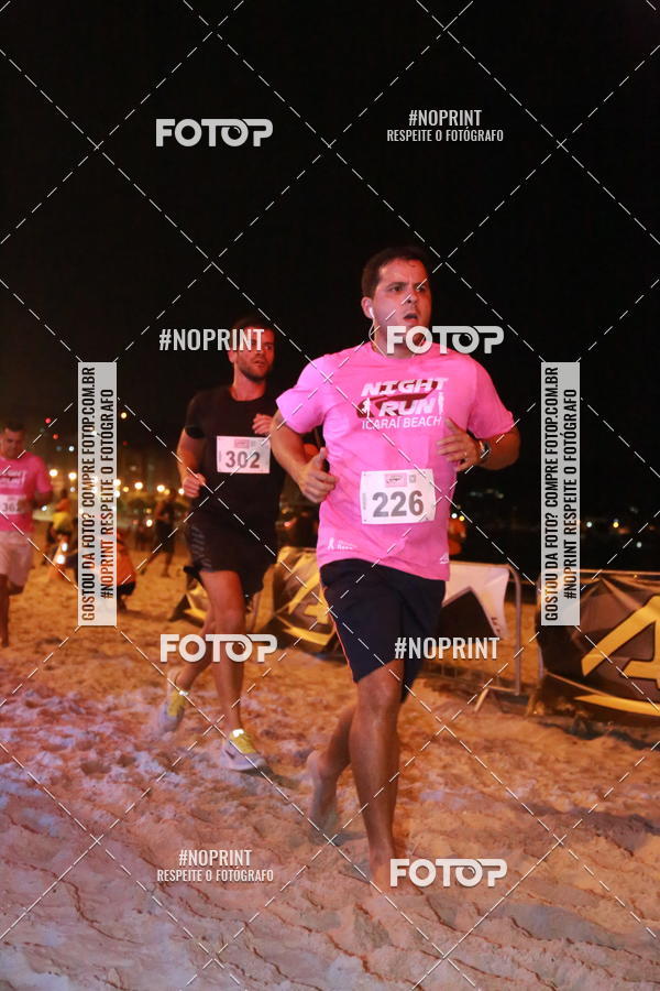 Achetez vos photos de l'�v�nementNIGHT RUN ICARA� BEACH - 6� EDI��O - NITER�I RJ sur Fotop