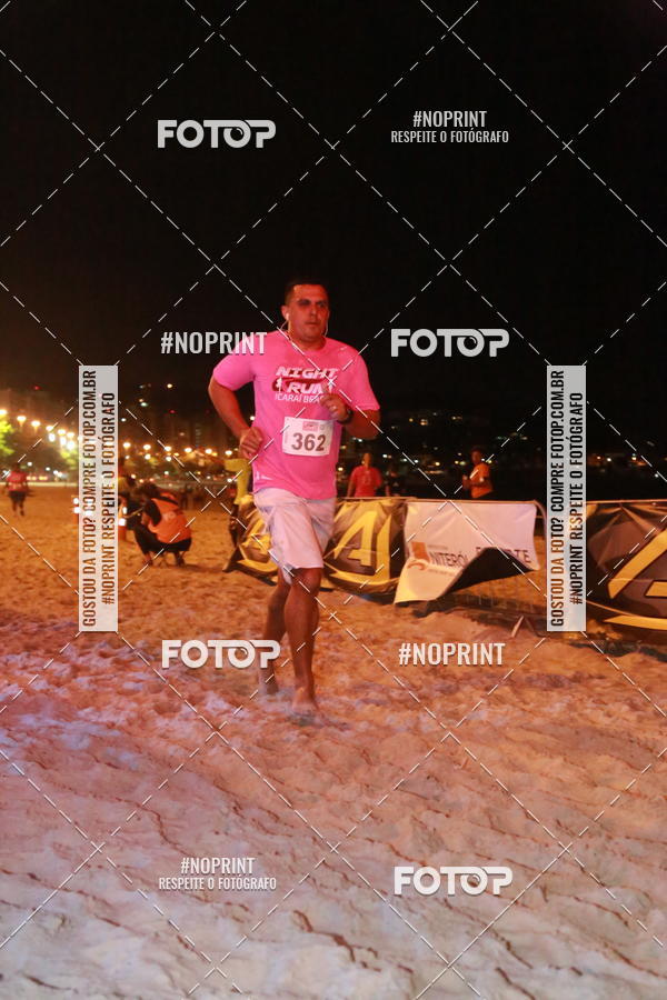 Achetez vos photos de l'�v�nementNIGHT RUN ICARA� BEACH - 6� EDI��O - NITER�I RJ sur Fotop