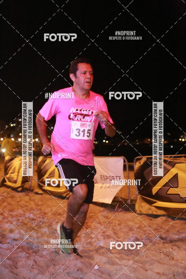 Achetez vos photos de l'�v�nementNIGHT RUN ICARA� BEACH - 6� EDI��O - NITER�I RJ sur Fotop