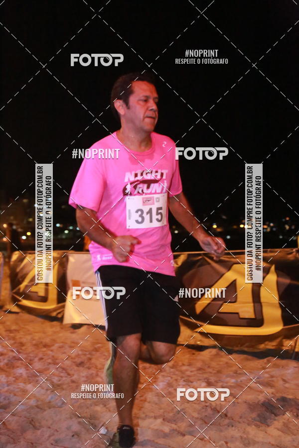 Achetez vos photos de l'�v�nementNIGHT RUN ICARA� BEACH - 6� EDI��O - NITER�I RJ sur Fotop