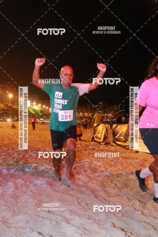 Achetez vos photos de l'�v�nementNIGHT RUN ICARA� BEACH - 6� EDI��O - NITER�I RJ sur Fotop