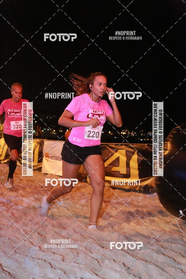 Achetez vos photos de l'�v�nementNIGHT RUN ICARA� BEACH - 6� EDI��O - NITER�I RJ sur Fotop