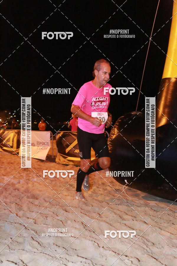 Buy your photos of the eventNIGHT RUN ICARA� BEACH - 6� EDI��O - NITER�I RJ on Fotop
