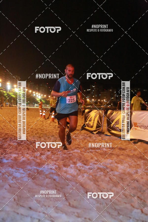 Buy your photos of the eventNIGHT RUN ICARA� BEACH - 6� EDI��O - NITER�I RJ on Fotop