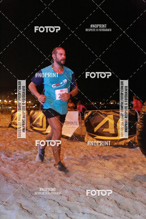 Buy your photos of the eventNIGHT RUN ICARA� BEACH - 6� EDI��O - NITER�I RJ on Fotop