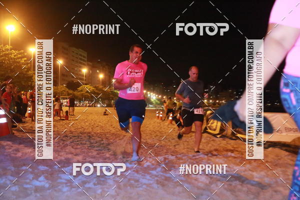 Buy your photos of the eventNIGHT RUN ICARA� BEACH - 6� EDI��O - NITER�I RJ on Fotop