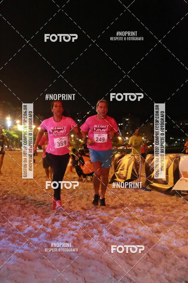 Buy your photos of the eventNIGHT RUN ICARA� BEACH - 6� EDI��O - NITER�I RJ on Fotop
