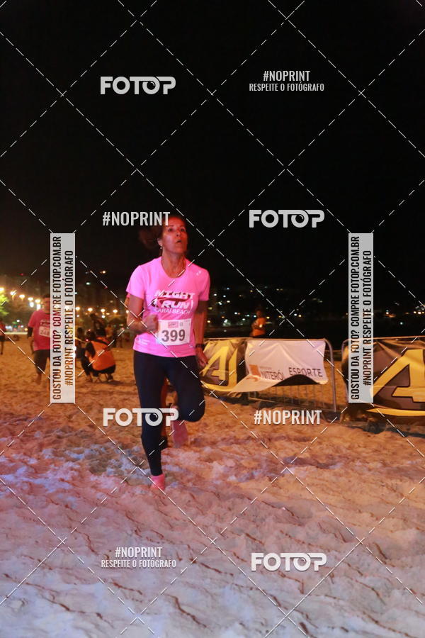 Buy your photos of the eventNIGHT RUN ICARA� BEACH - 6� EDI��O - NITER�I RJ on Fotop
