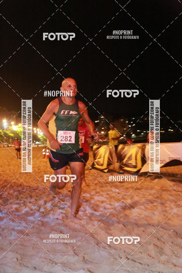 Buy your photos of the eventNIGHT RUN ICARA� BEACH - 6� EDI��O - NITER�I RJ on Fotop