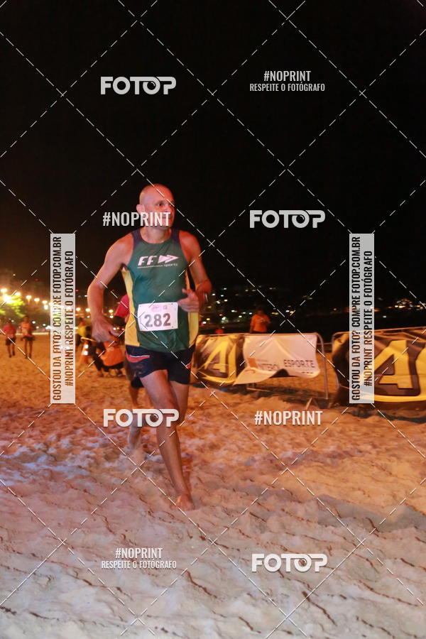 Buy your photos of the eventNIGHT RUN ICARA� BEACH - 6� EDI��O - NITER�I RJ on Fotop