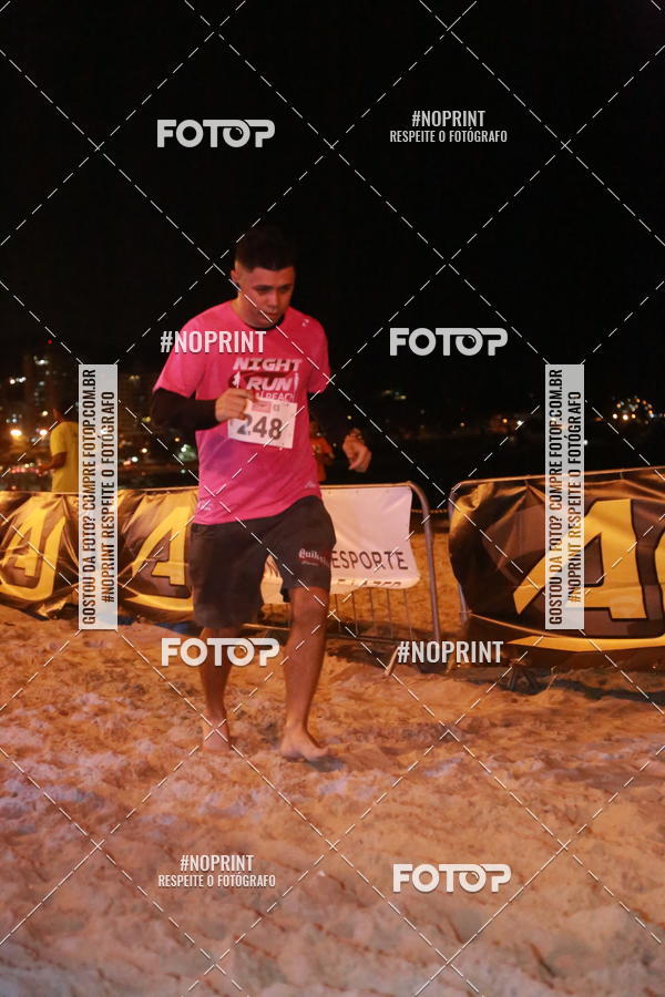 Buy your photos of the eventNIGHT RUN ICARA� BEACH - 6� EDI��O - NITER�I RJ on Fotop