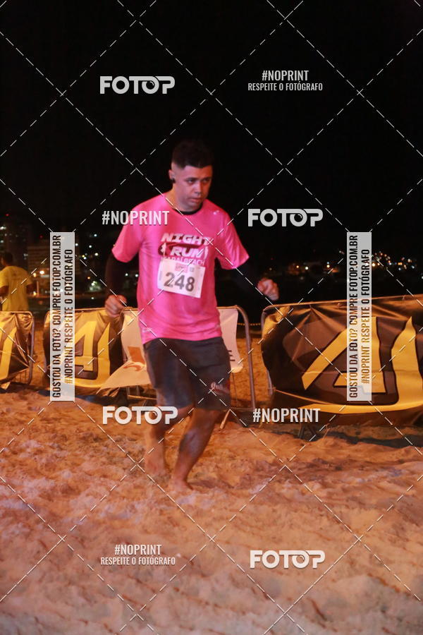 Buy your photos of the eventNIGHT RUN ICARA� BEACH - 6� EDI��O - NITER�I RJ on Fotop