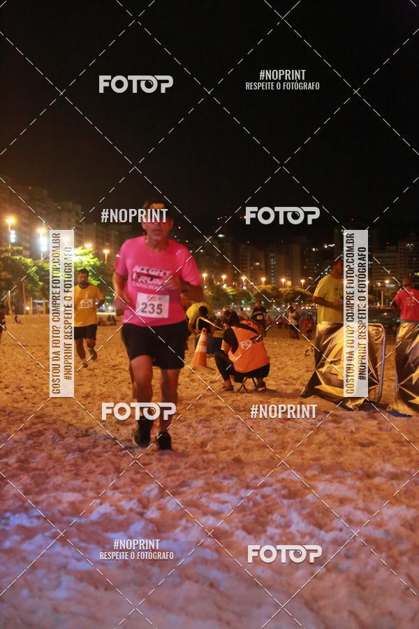Buy your photos of the eventNIGHT RUN ICARA� BEACH - 6� EDI��O - NITER�I RJ on Fotop