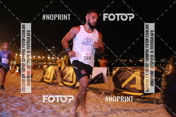 Buy your photos of the eventNIGHT RUN ICARA� BEACH - 6� EDI��O - NITER�I RJ on Fotop