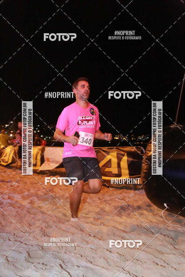 Buy your photos of the eventNIGHT RUN ICARA� BEACH - 6� EDI��O - NITER�I RJ on Fotop