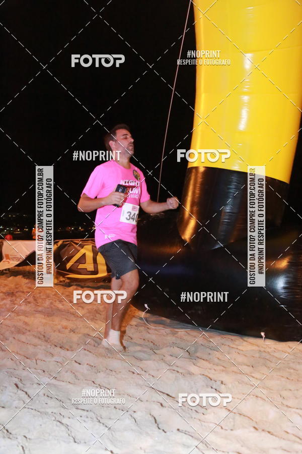 Buy your photos of the eventNIGHT RUN ICARA� BEACH - 6� EDI��O - NITER�I RJ on Fotop