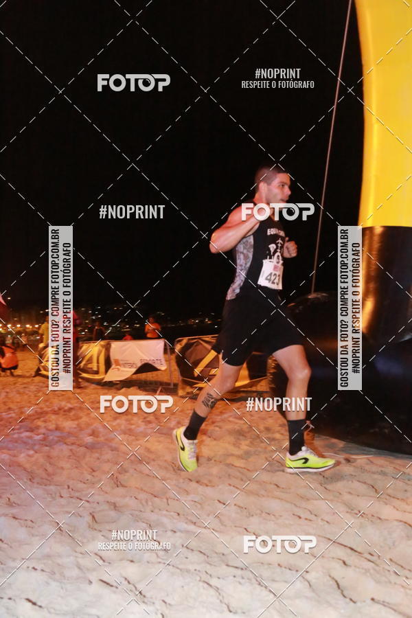 Buy your photos of the eventNIGHT RUN ICARA� BEACH - 6� EDI��O - NITER�I RJ on Fotop