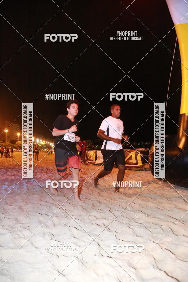 Buy your photos of the eventNIGHT RUN ICARA� BEACH - 6� EDI��O - NITER�I RJ on Fotop