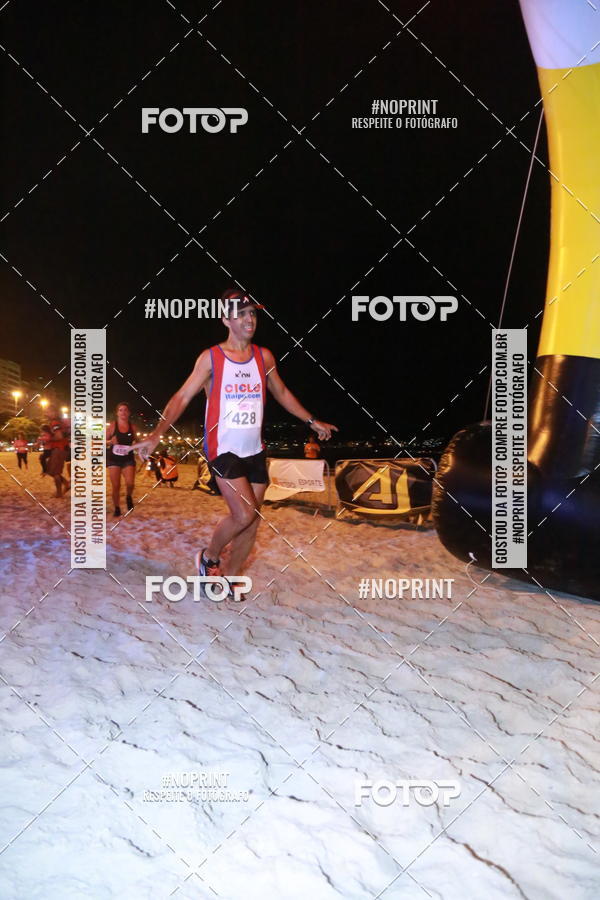 Buy your photos of the eventNIGHT RUN ICARA� BEACH - 6� EDI��O - NITER�I RJ on Fotop