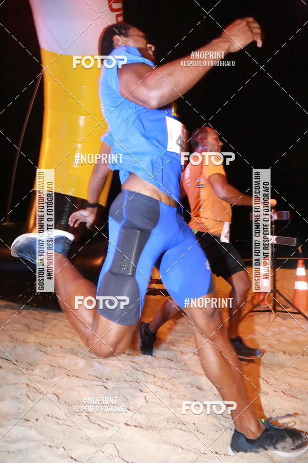 Buy your photos of the eventNIGHT RUN ICARA� BEACH - 6� EDI��O - NITER�I RJ on Fotop