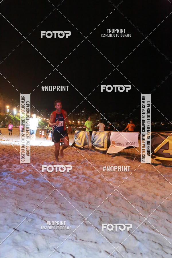 Buy your photos of the eventNIGHT RUN ICARA� BEACH - 6� EDI��O - NITER�I RJ on Fotop