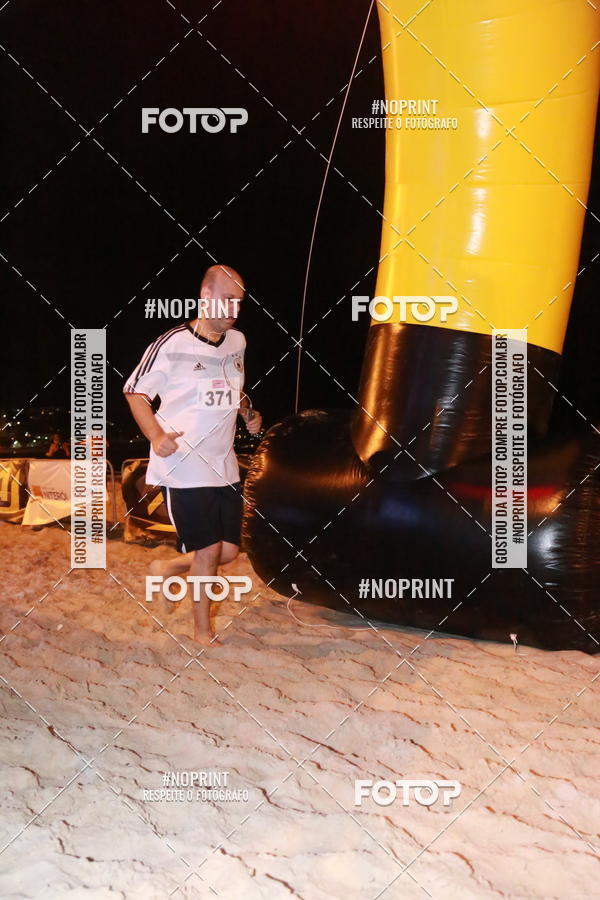 Buy your photos of the eventNIGHT RUN ICARA� BEACH - 6� EDI��O - NITER�I RJ on Fotop