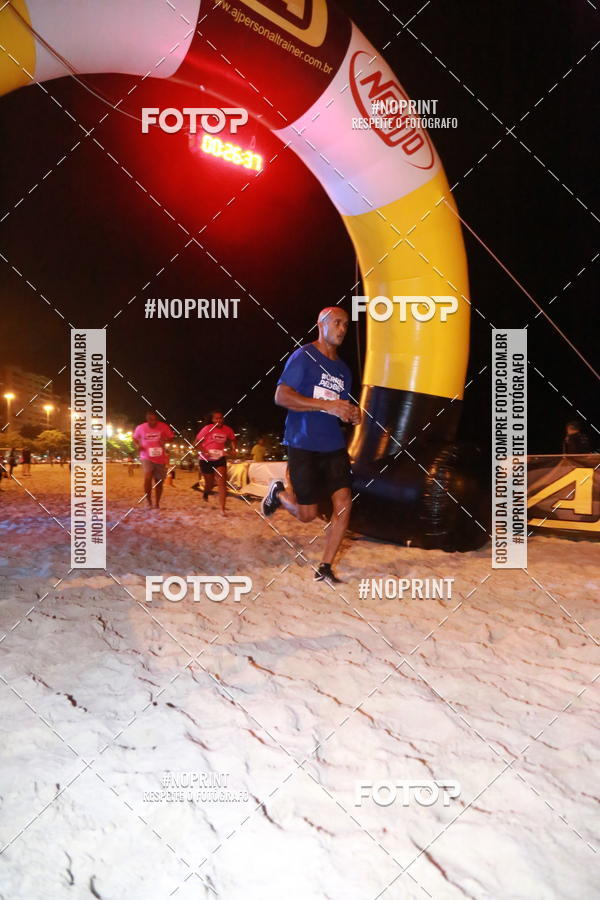 Buy your photos of the eventNIGHT RUN ICARA� BEACH - 6� EDI��O - NITER�I RJ on Fotop