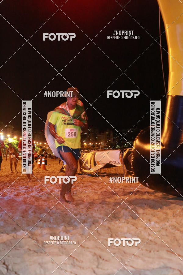 Buy your photos of the eventNIGHT RUN ICARA� BEACH - 6� EDI��O - NITER�I RJ on Fotop
