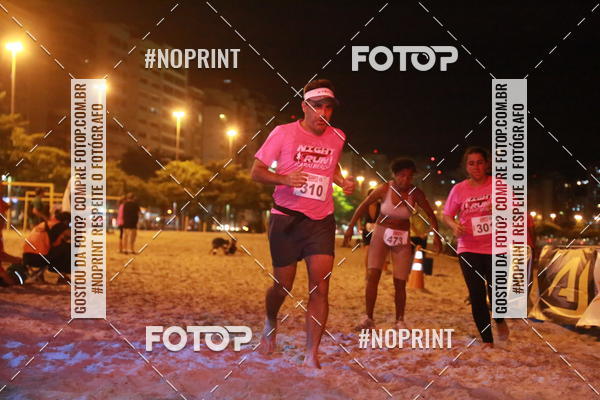 Buy your photos of the eventNIGHT RUN ICARA� BEACH - 6� EDI��O - NITER�I RJ on Fotop