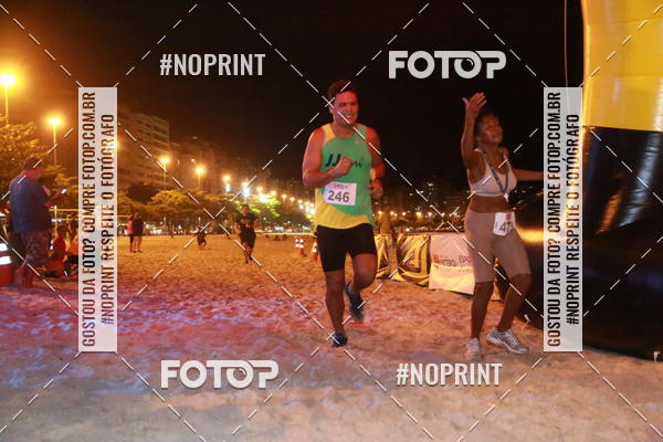 Buy your photos of the eventNIGHT RUN ICARA� BEACH - 6� EDI��O - NITER�I RJ on Fotop