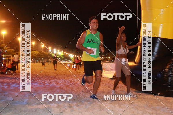Buy your photos of the eventNIGHT RUN ICARA� BEACH - 6� EDI��O - NITER�I RJ on Fotop