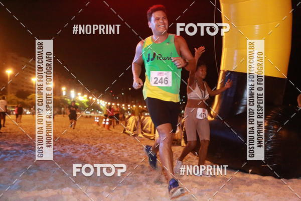 Buy your photos of the eventNIGHT RUN ICARA� BEACH - 6� EDI��O - NITER�I RJ on Fotop